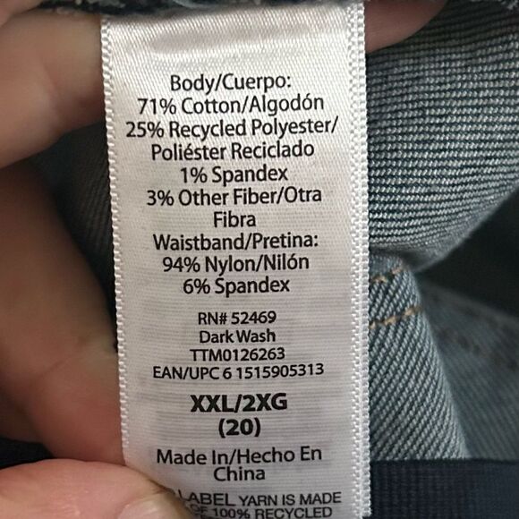 Time And Tru Distressed Maternity Jeans Size XXL - Picture 7 of 7